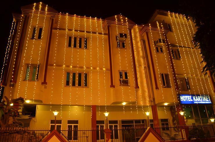 Hotel Kartikey Jaipur Exteriör bild