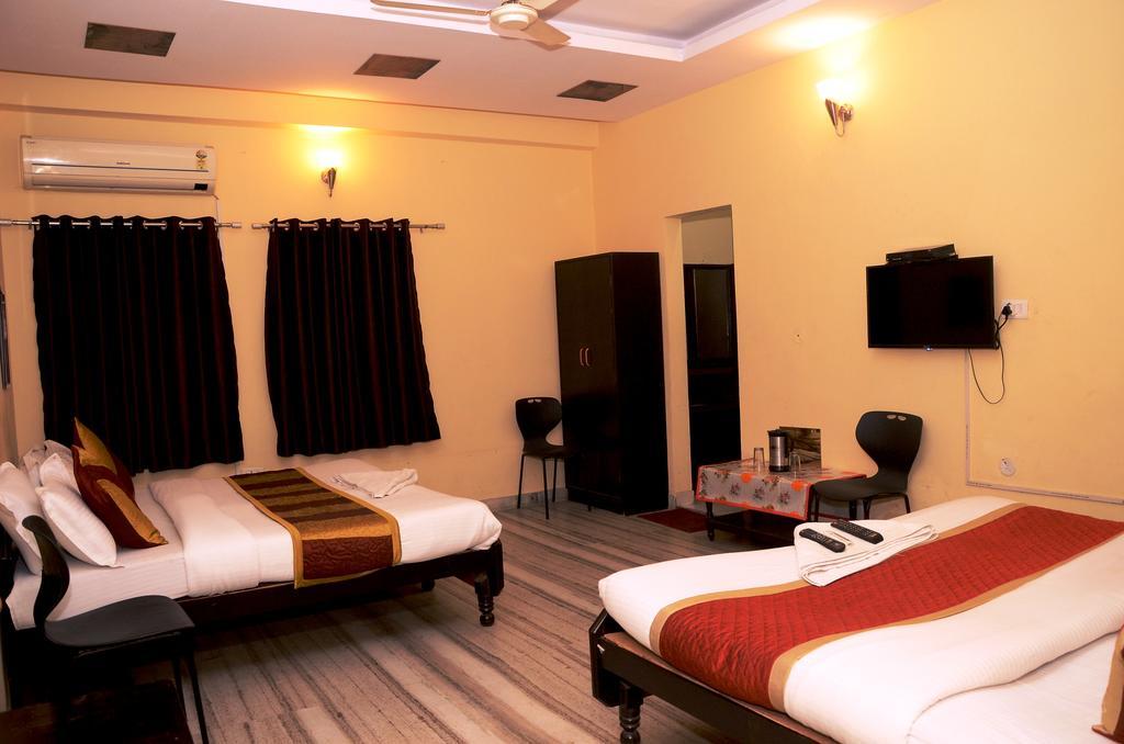 Hotel Kartikey Jaipur Exteriör bild